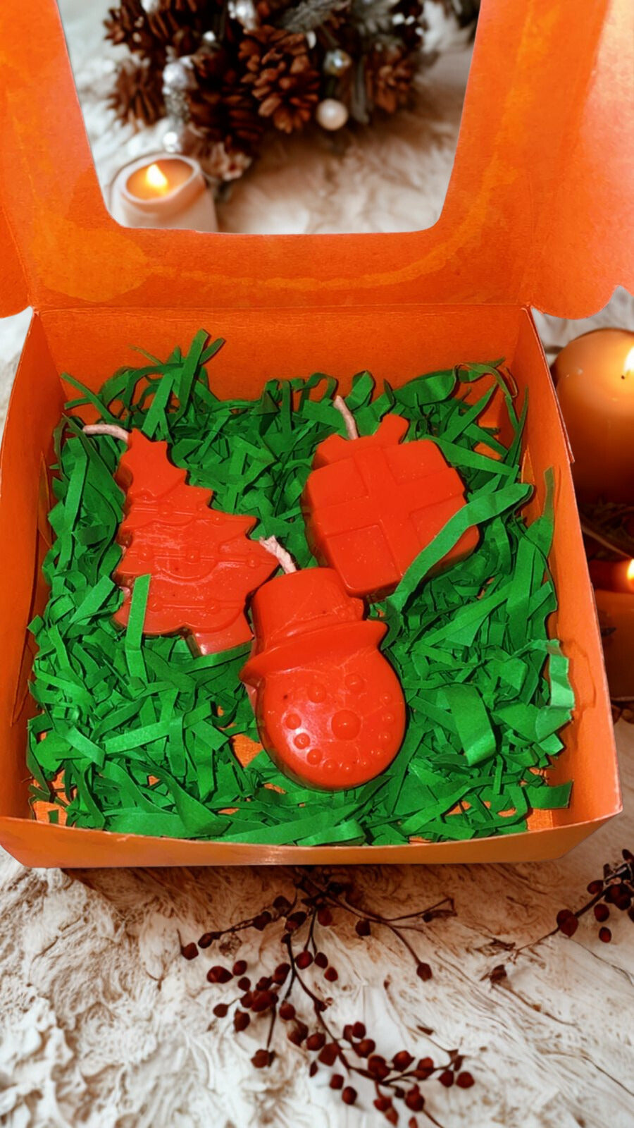 Tiny Christmas Scented Candle Collection – Set of 3 (Pack of 2)